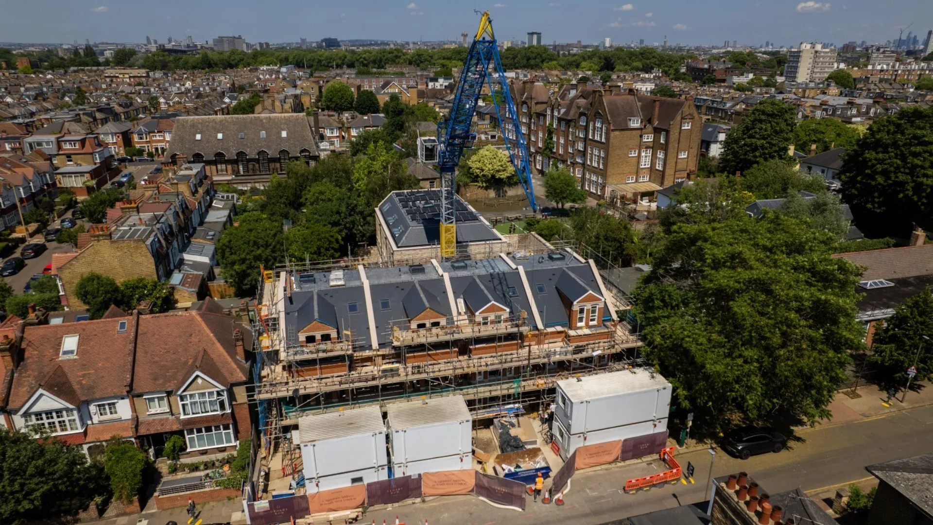Hollybrook Cedars Row Putney May 2026 - Drone foootage aerial photograph