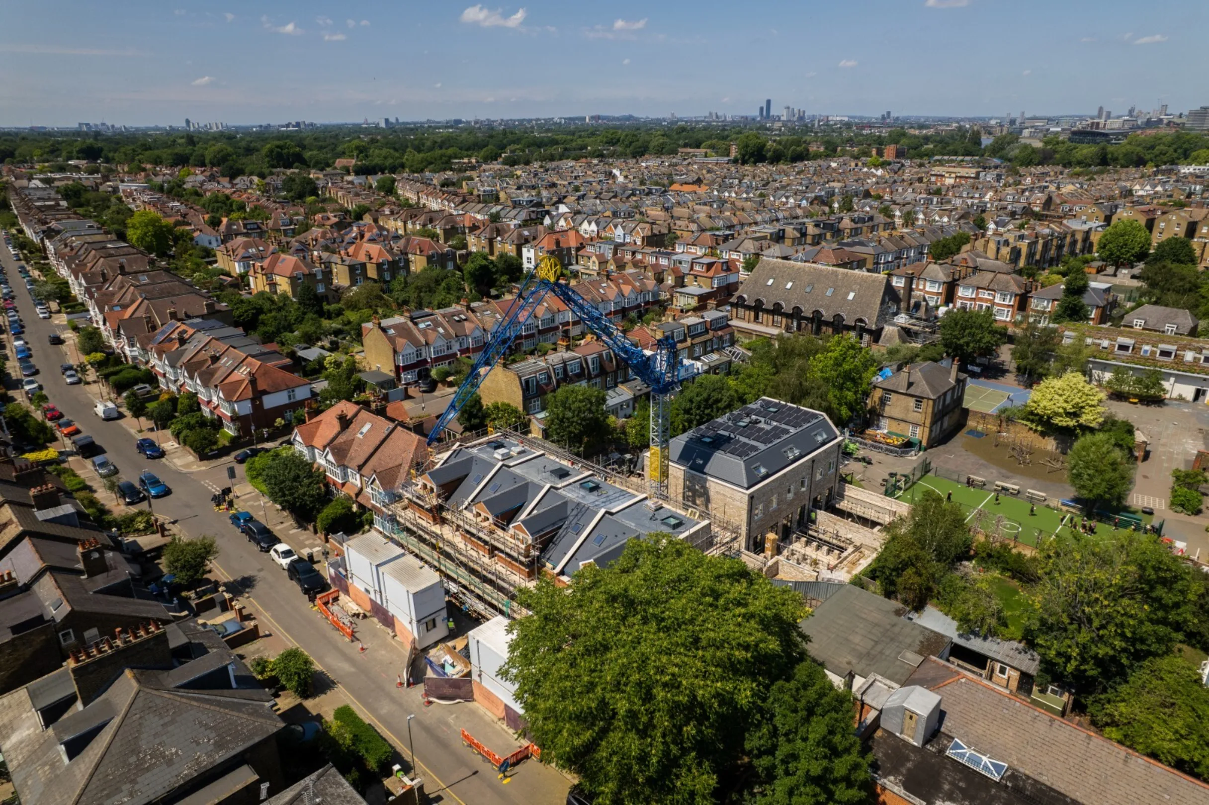 Hollybrook Cedars Row Putney May 2026 - Drone foootage aerial photograph