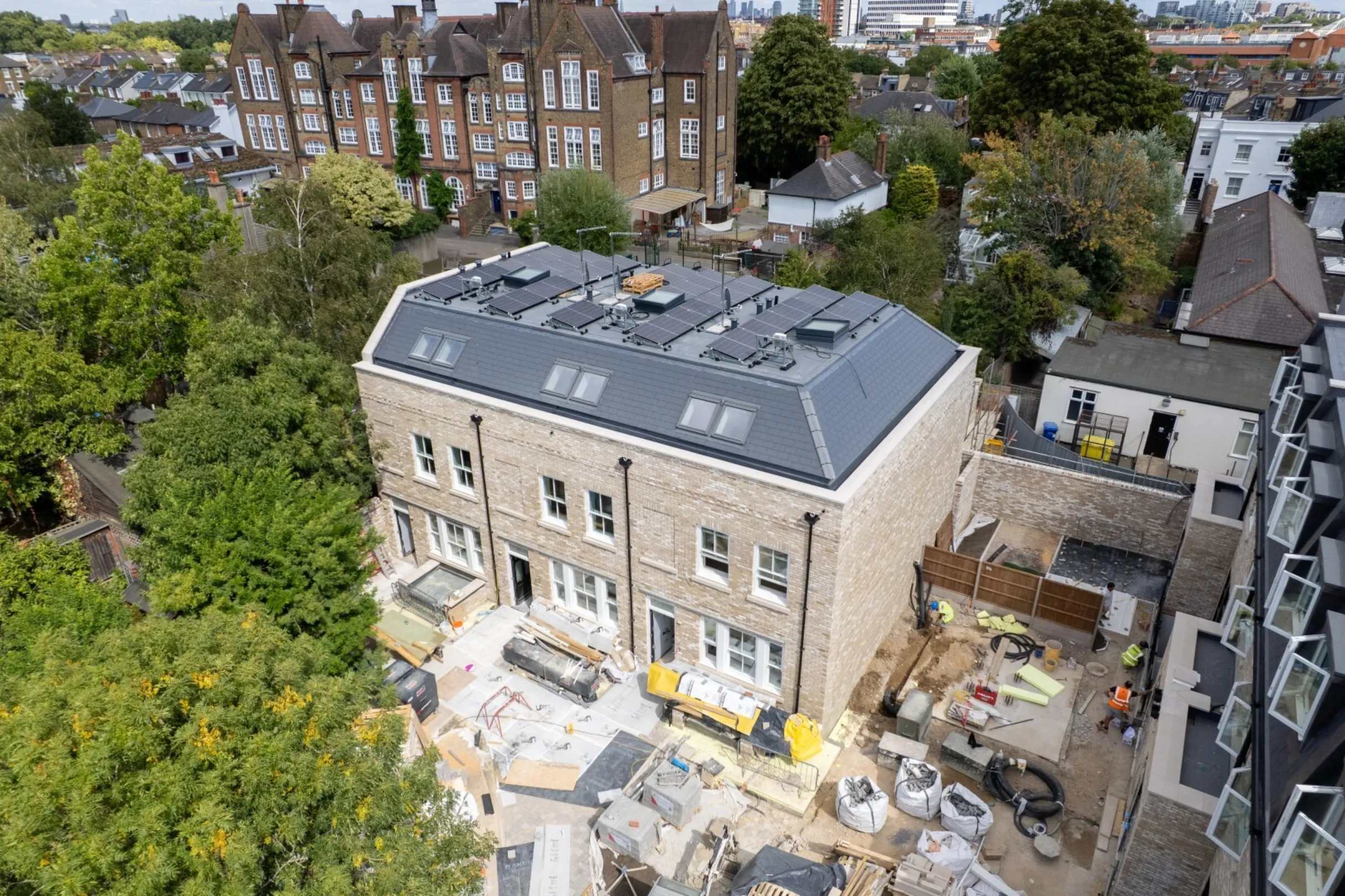 Hollybrook Cedars Row Putney August 2026 - Drone foootage aerial photograph