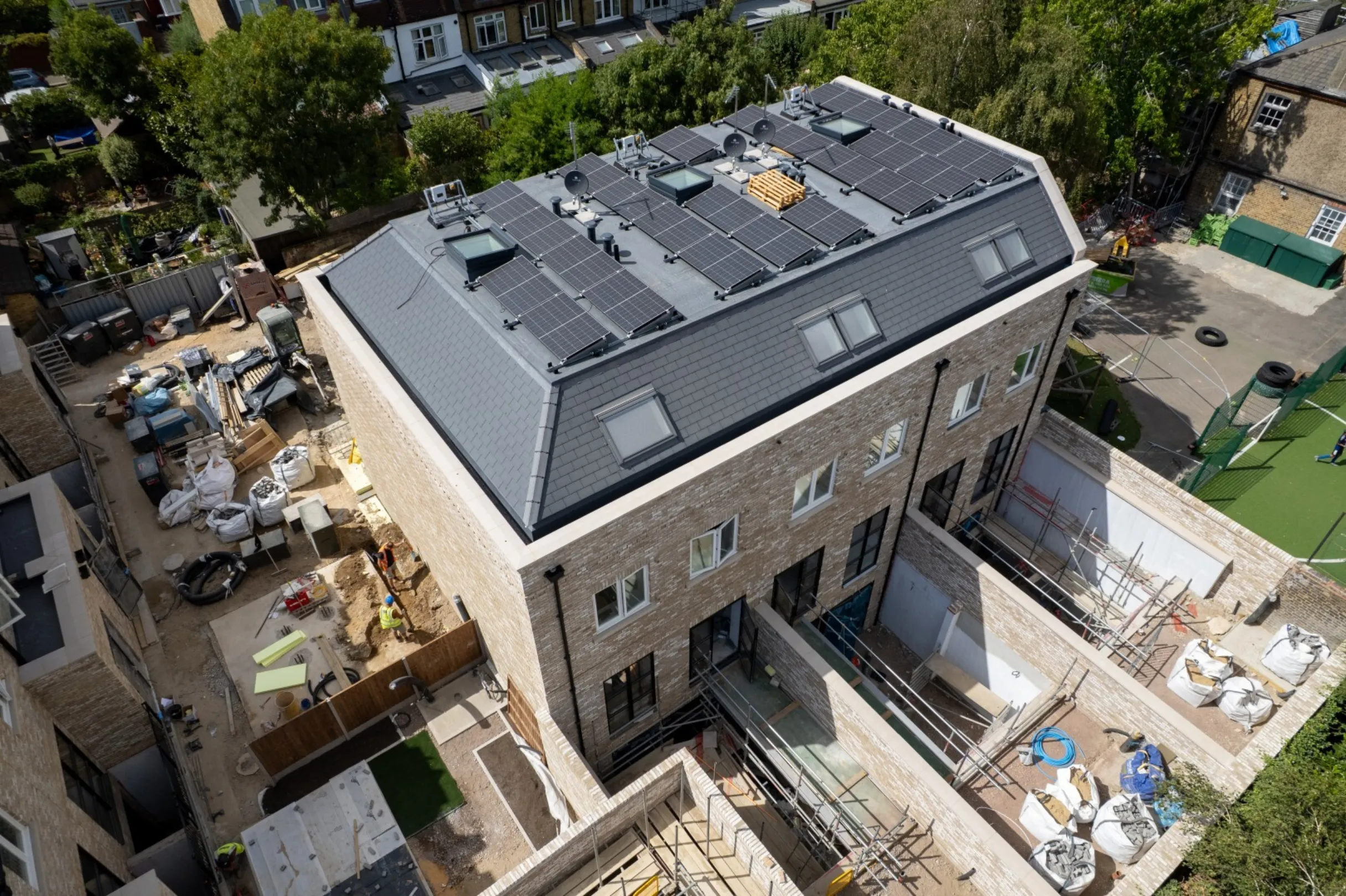 Hollybrook Cedars Row Putney August 2026 - Drone foootage aerial photograph