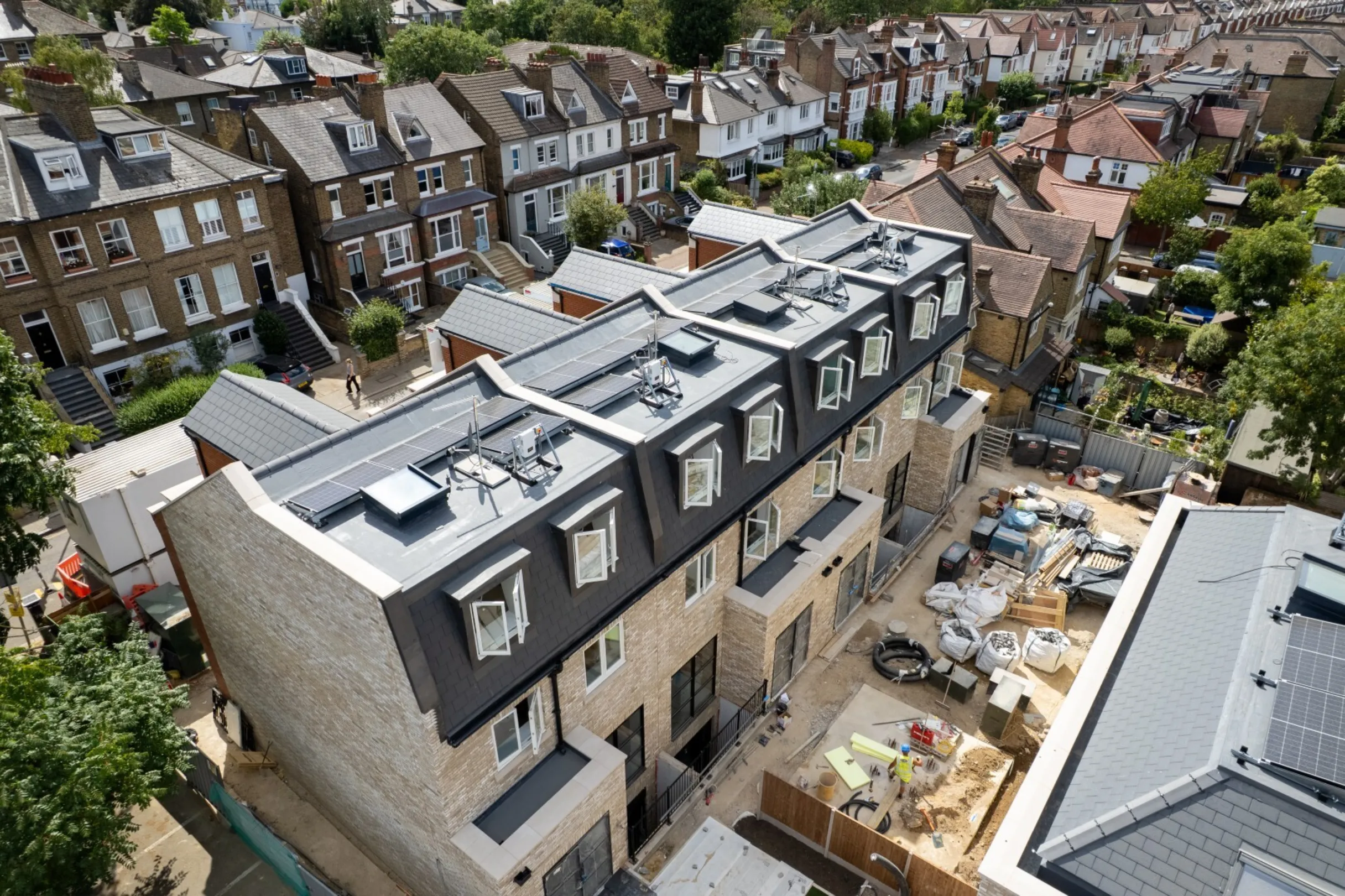 Hollybrook Cedars Row Putney August 2026 - Drone foootage aerial photograph