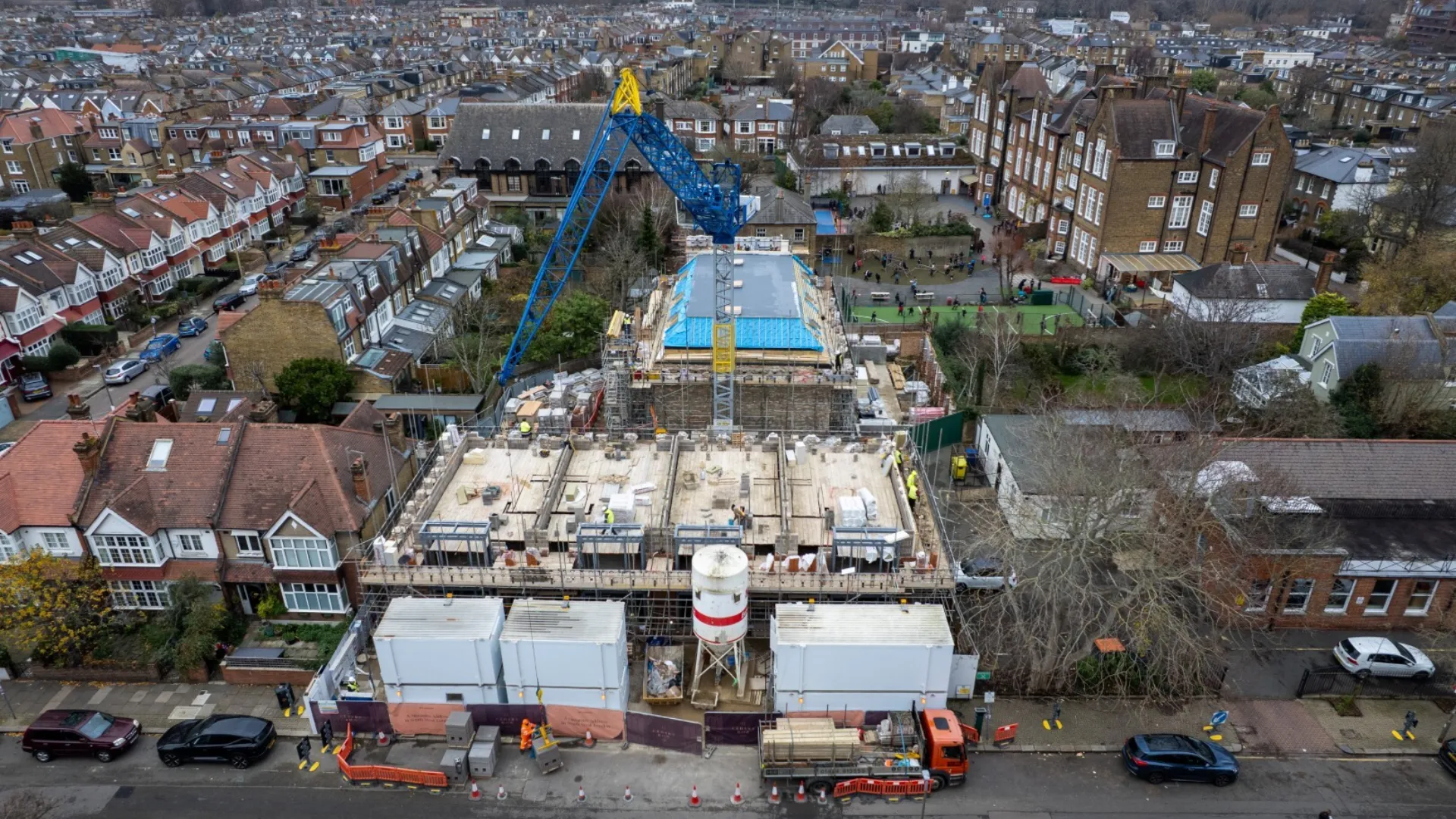 Drone footage of Cedars Row, Putney - December 2025