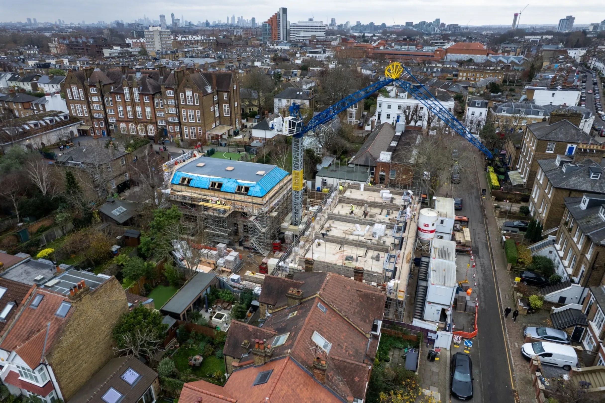 Drone footage of Cedars Row, Putney - December 2025