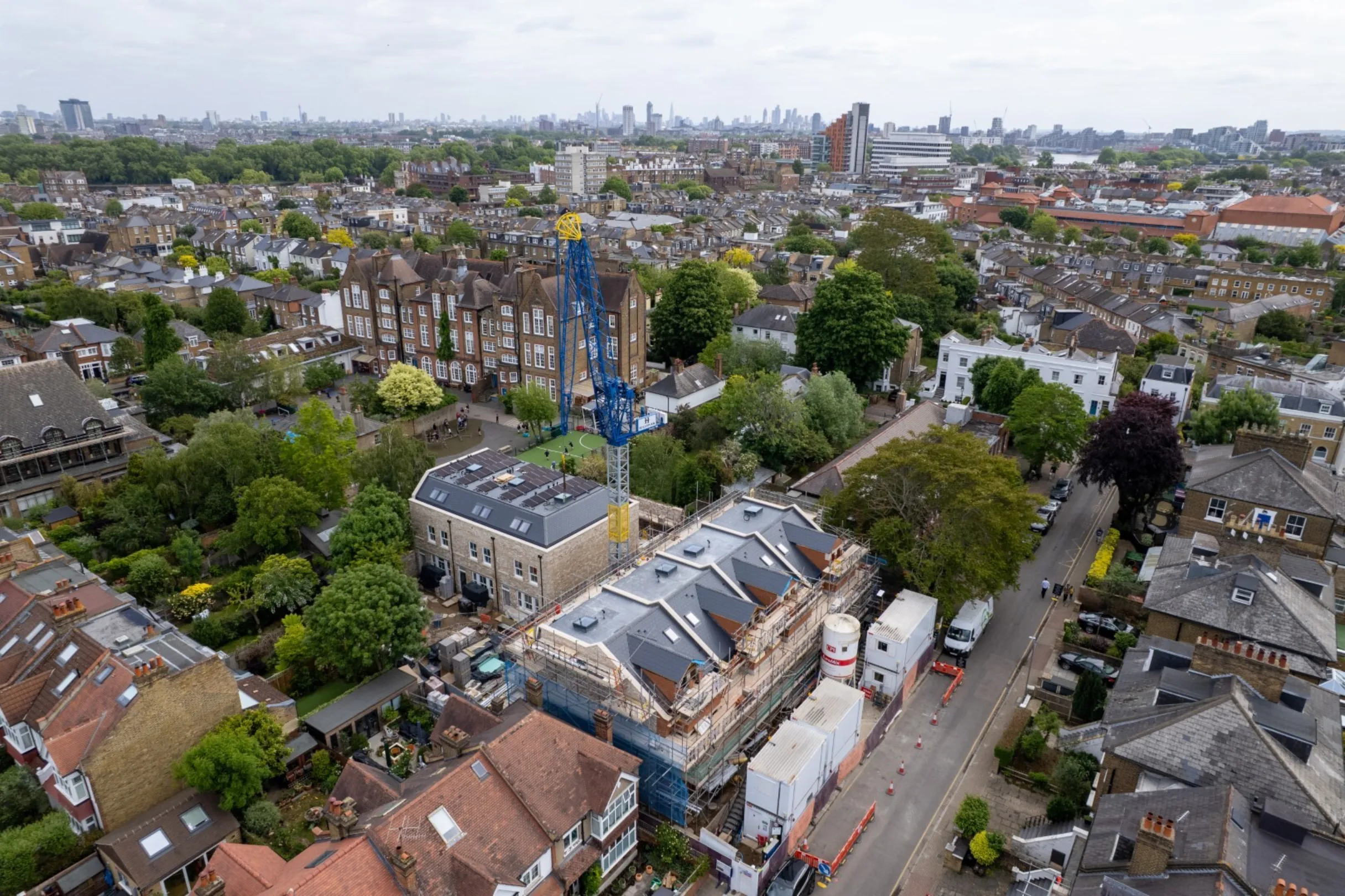 Hollybrook Cedars Row Putney May 2026 - Drone foootage aerial photograph