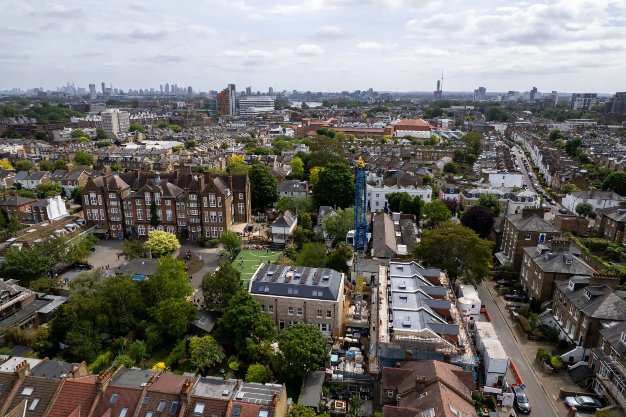 Hollybrook Cedars Row Putney May 2026 - Drone foootage aerial photograph