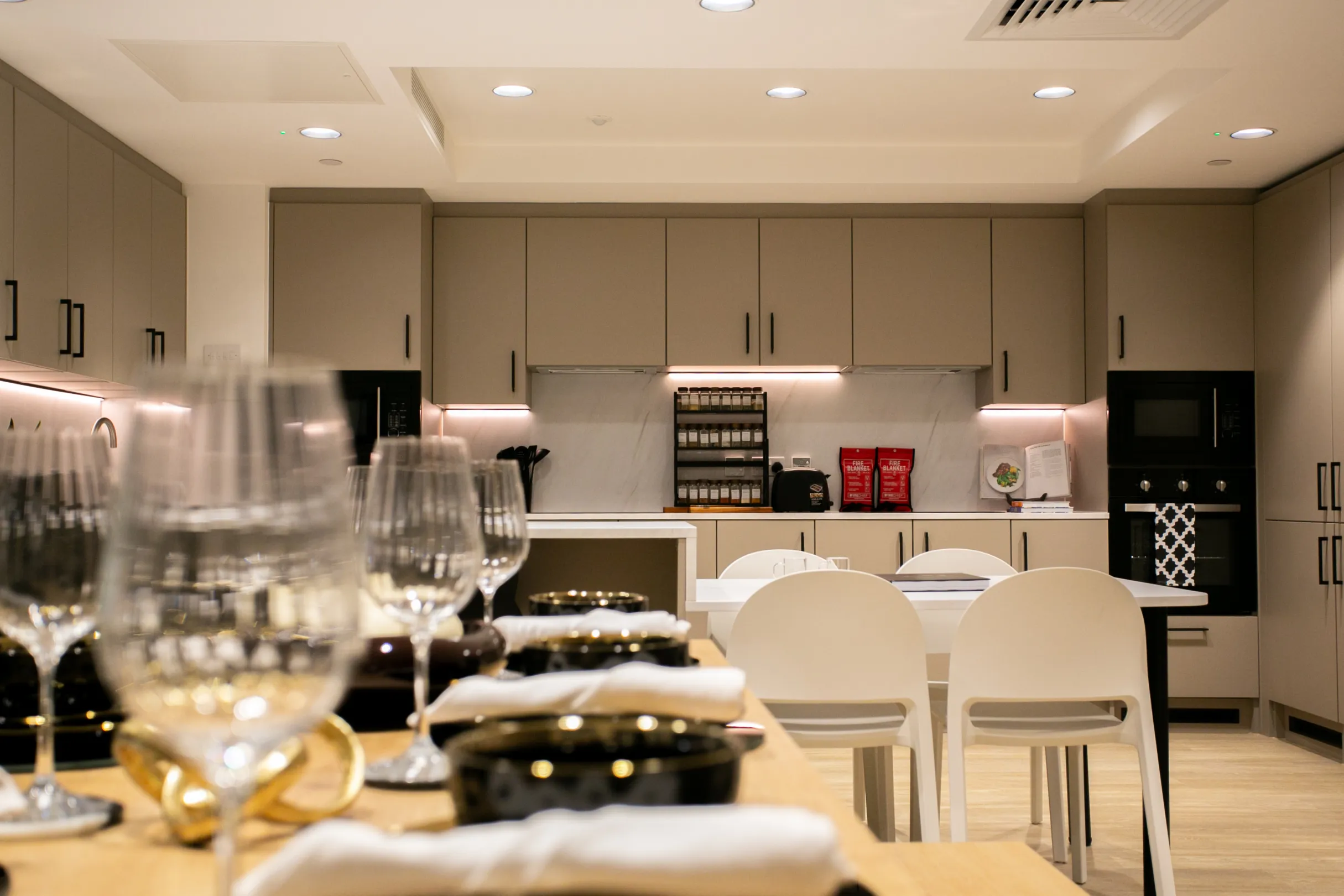 Signal House Show Cluster